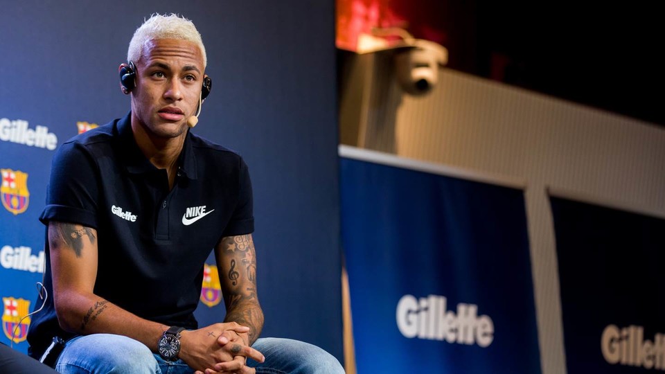 Escuchemos un poco del español de Neymar